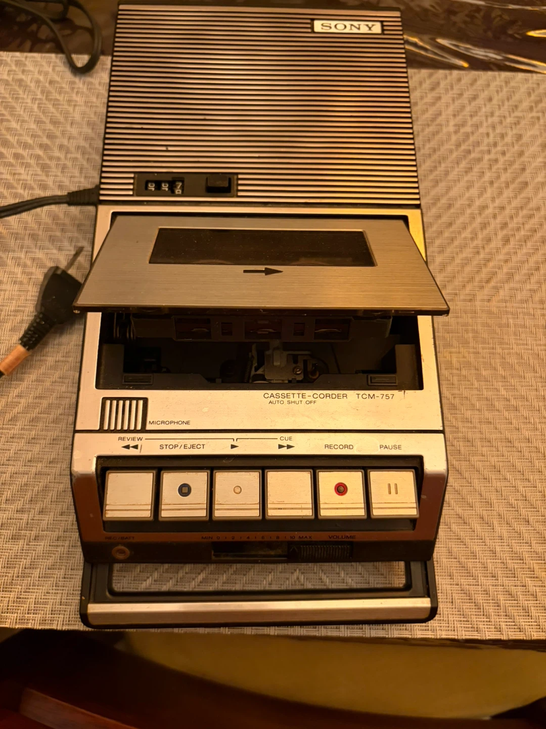Sony TCM-757 Cassette-Corder Auto Shut Off