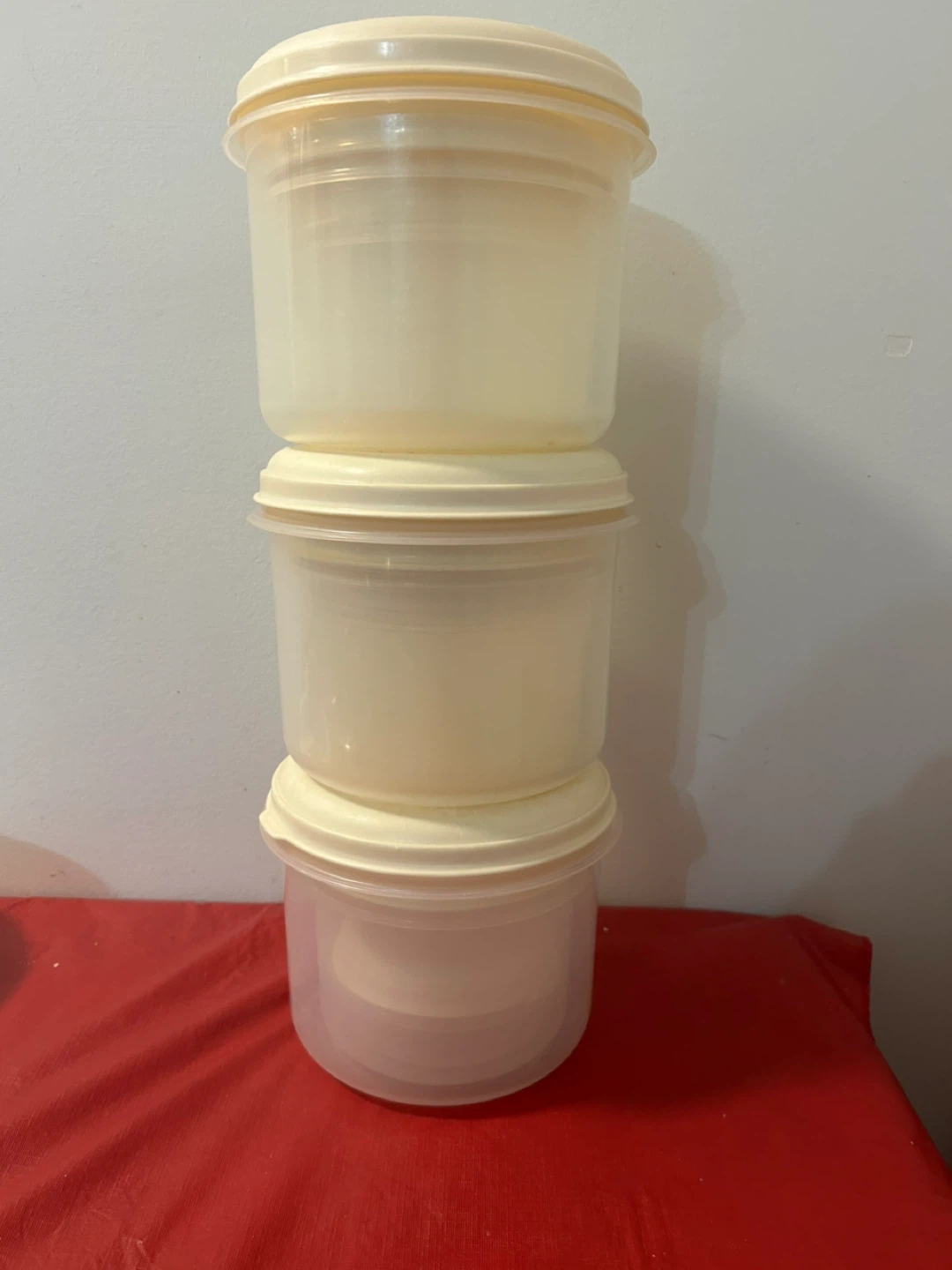 3 Rubbermaid Serve ‘n Saver Plastic Container Sets