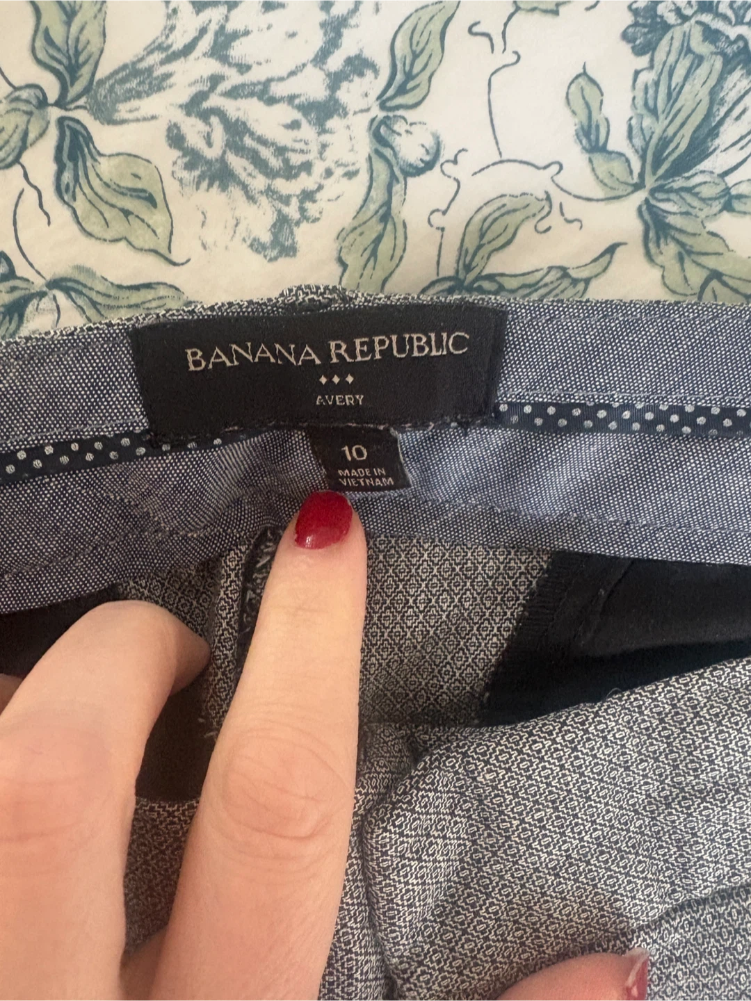 Banana Republic Capris Size 10 - photo 2