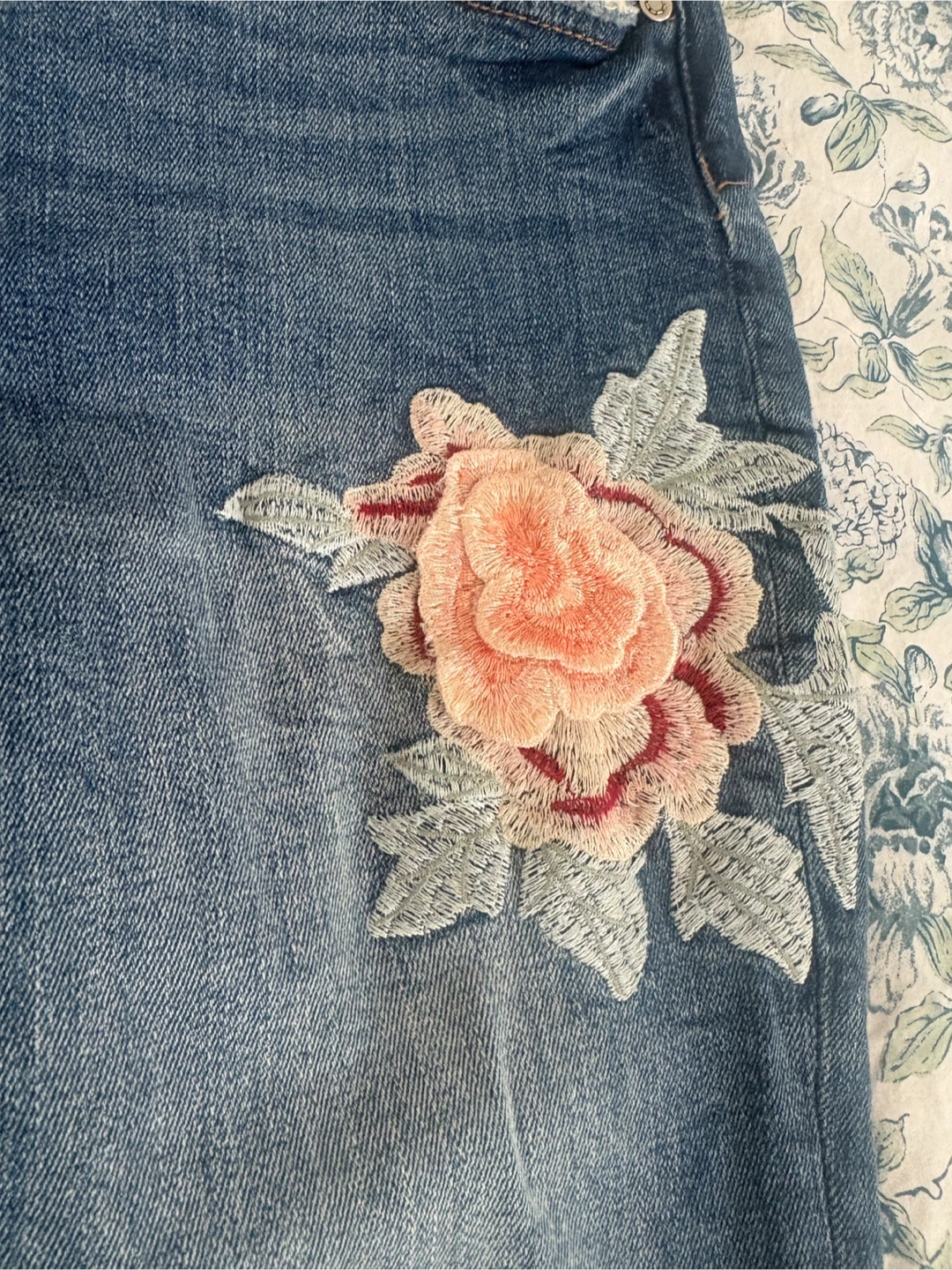 Embroidered Jeans - Size 29 - photo 3