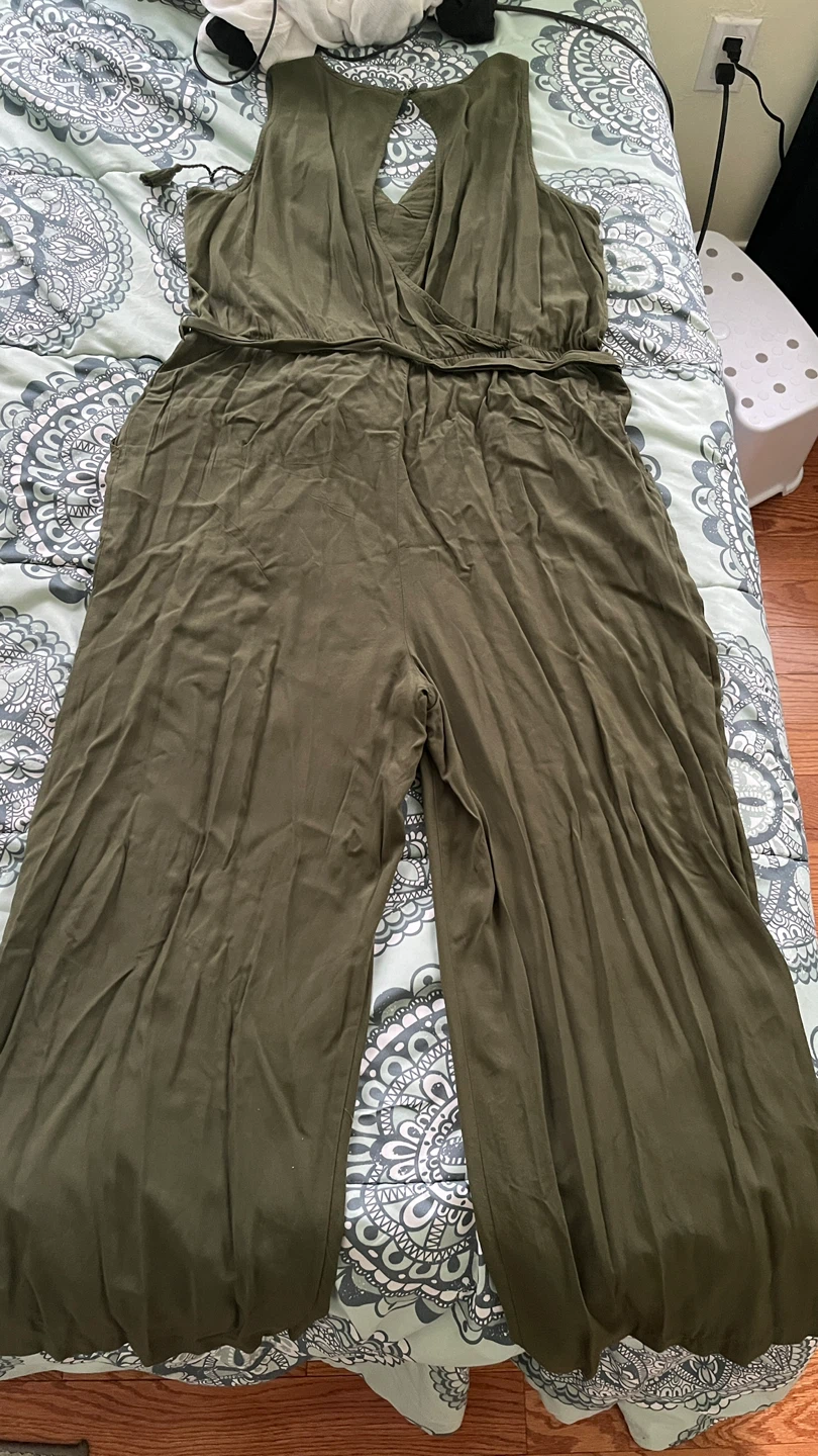 Old Navy Olive Green Jumpsuit Size M - photo 2
