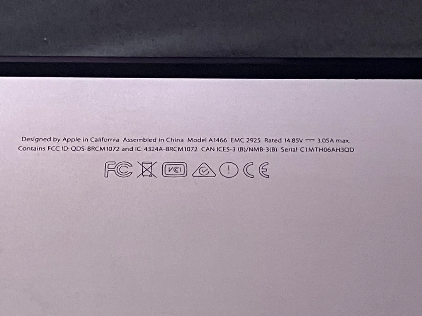 Apple MacBook Air A1466 Laptop - photo 5