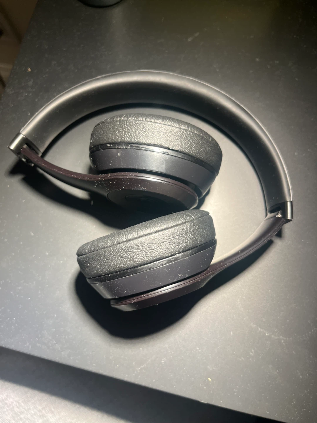 Beats Solo 3 Wireless Headphones - Black - photo 2