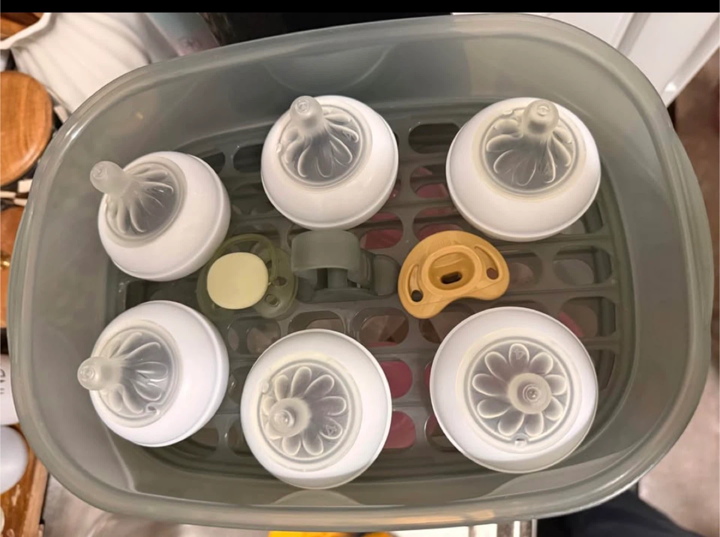 Baby Brezza Sterilizer and Dryer - photo 3