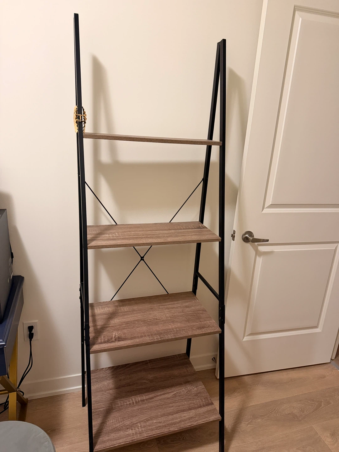 Ladder Bookshelf - photo 4