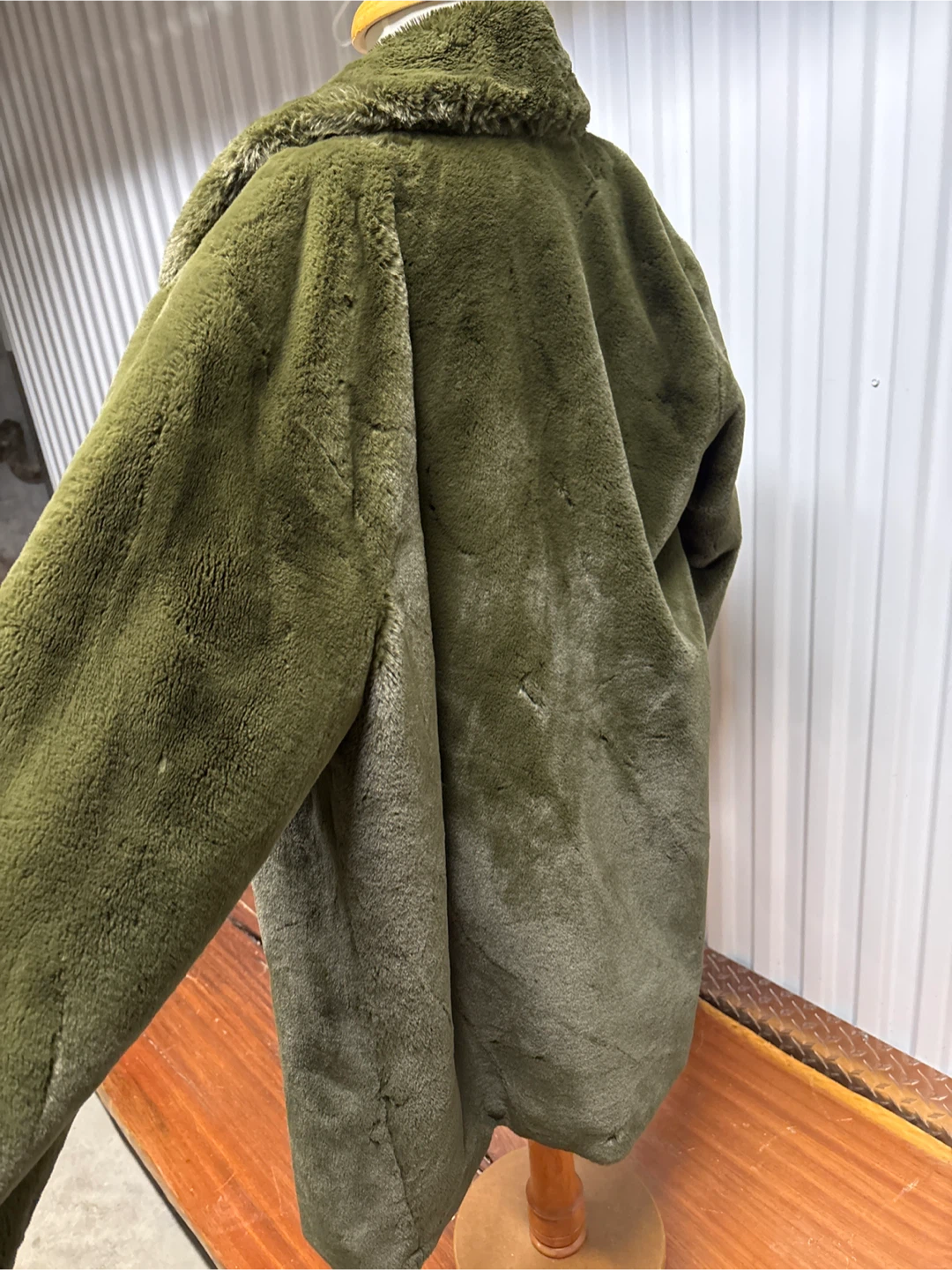 Something Navy Faux Fur Coat - Olive Green - XL - photo 3