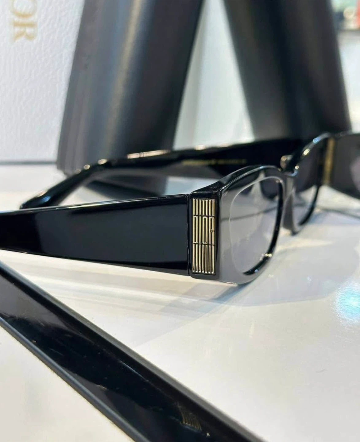 Dior Sunglasses - photo 4