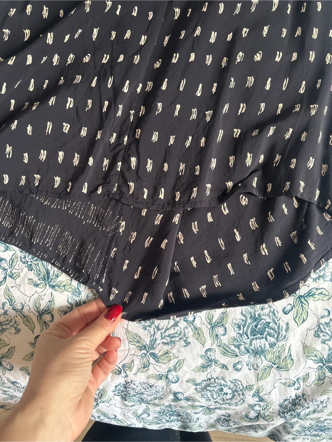 Black Patterned Sleeveless Top Size M - photo 4