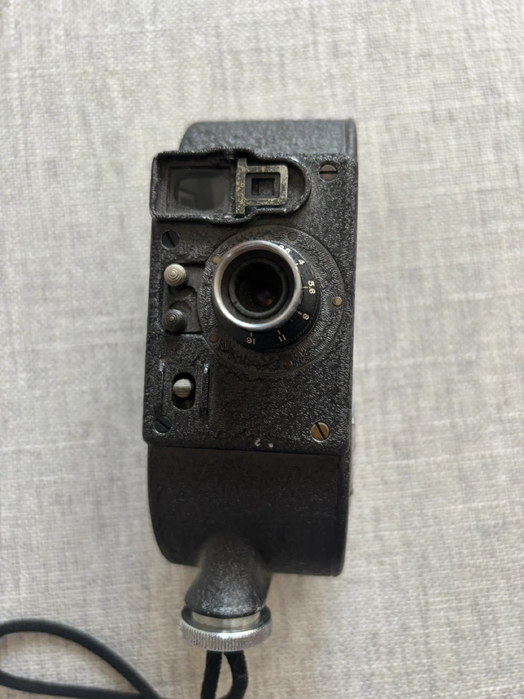 Bell & Howell Filmo Sportster Double Run Eight 8mm Camera - photo 3