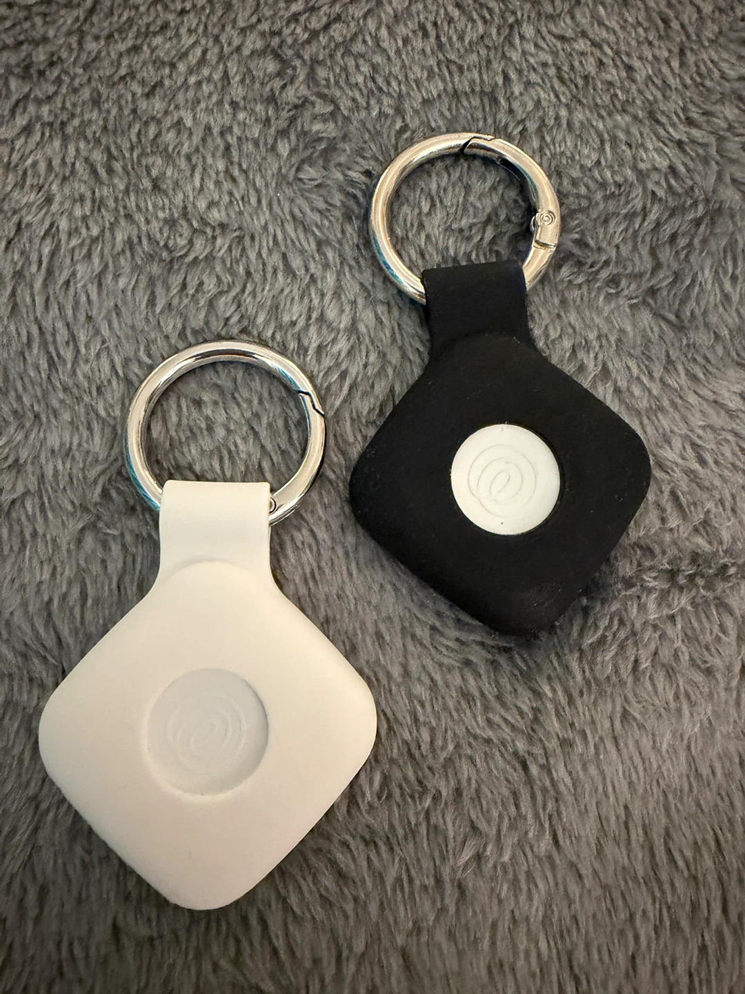 Tile Item Tracker 2-Pack (White & Black) - photo 2