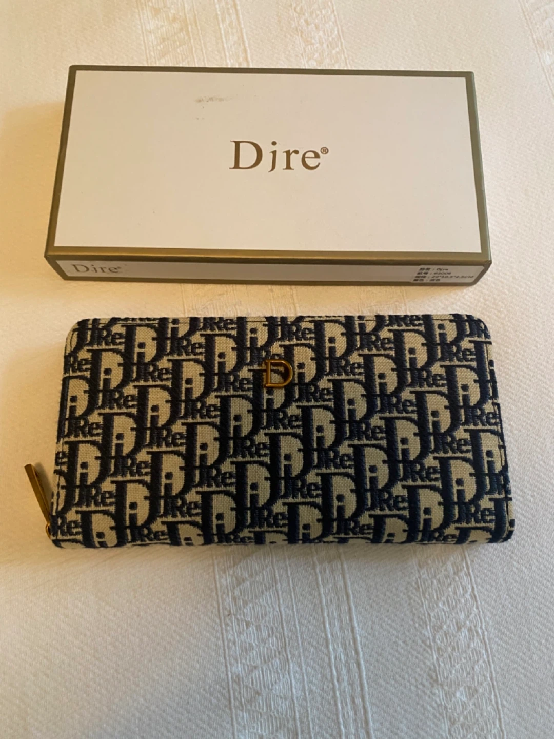 Zippered Wallet with Card Slots
