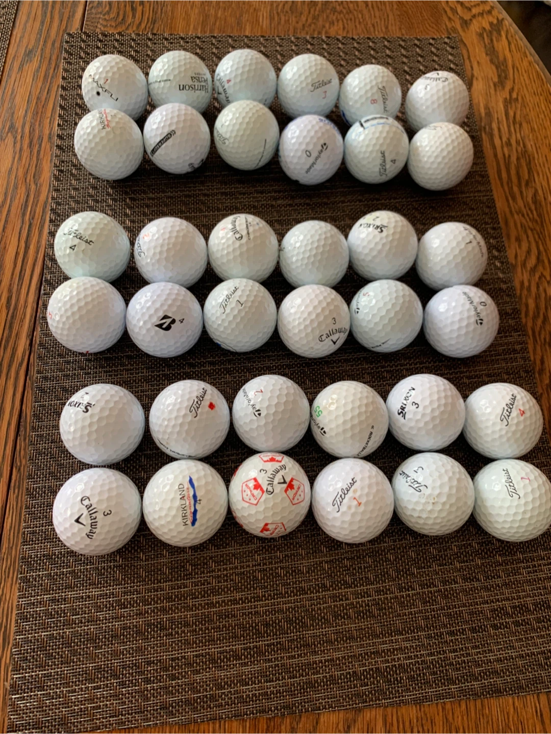 Assorted Used Golf Balls (Titleist, Callaway, Srixon, Kirkland)