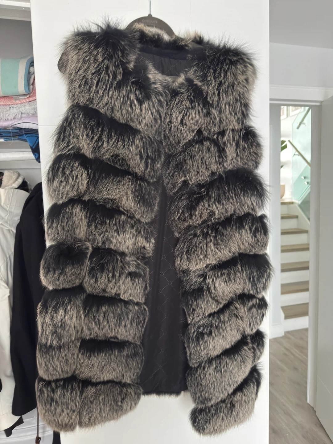 Women's real fur Vest