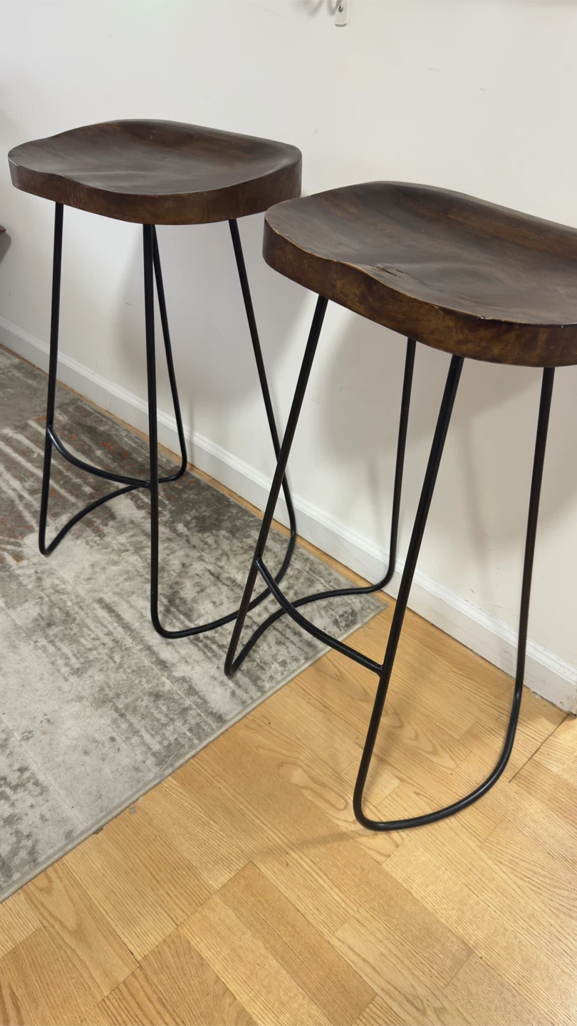 Set of 2 Wooden Bar Stools with Metal Legs - photo 2