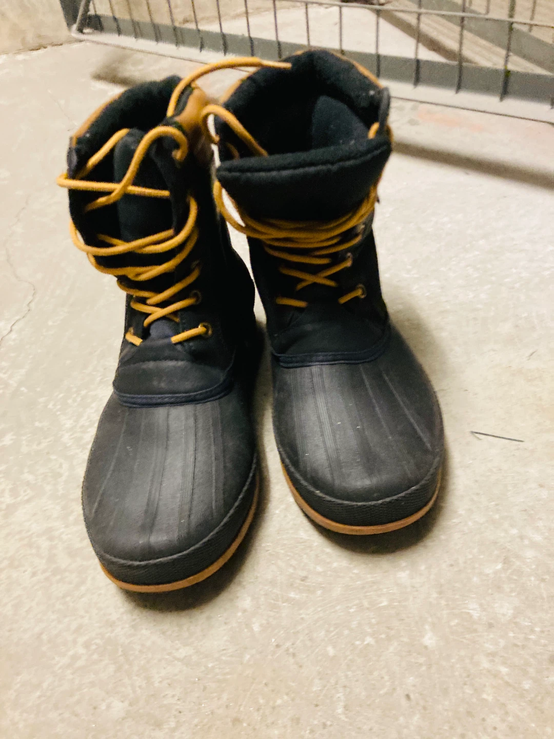 Arctic Tracks Winter Boots