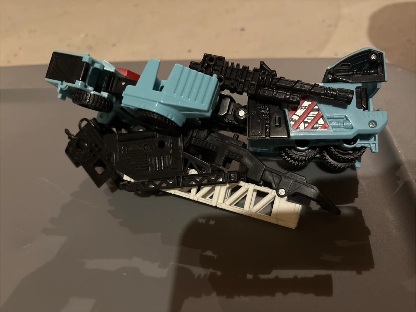 Transformers Generations figure - photo 4