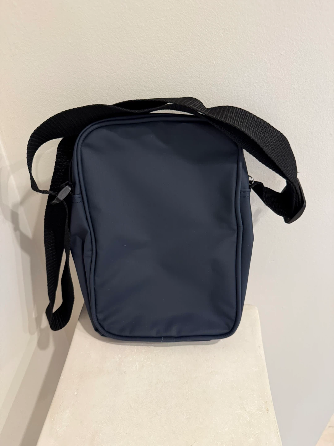 New MSC Navy Blue Crossbody Unisex Bag - Reduced! - photo 2