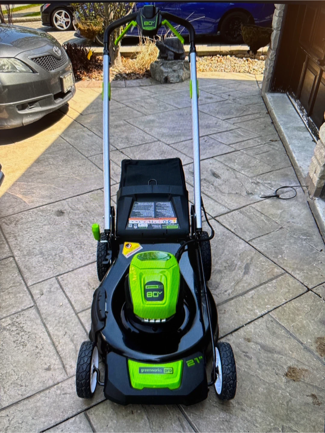 NEW Greenworks Cordless Electric Lawn Mower(no battery)