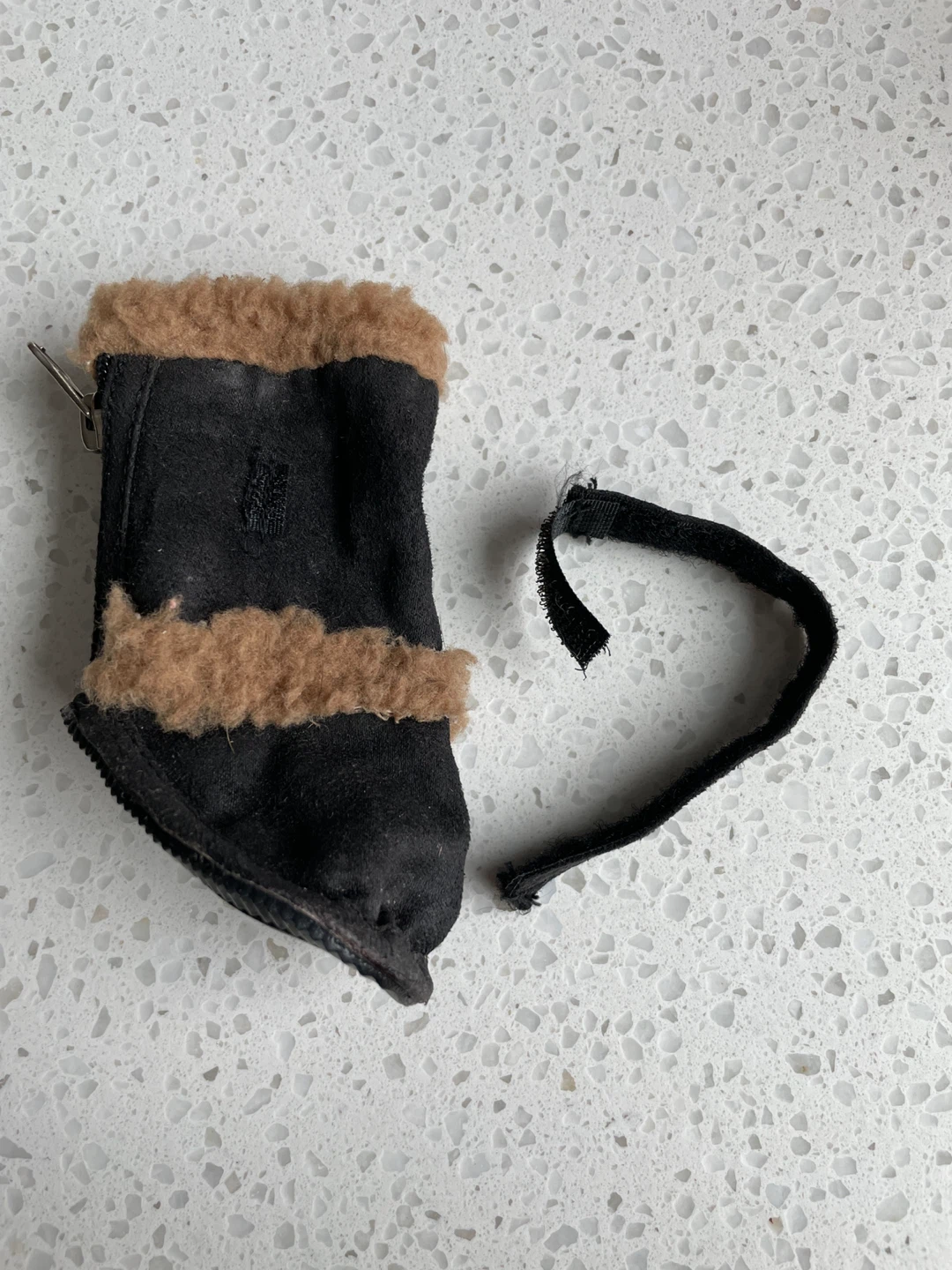 Black Dog Boots with Fur Trim - photo 4