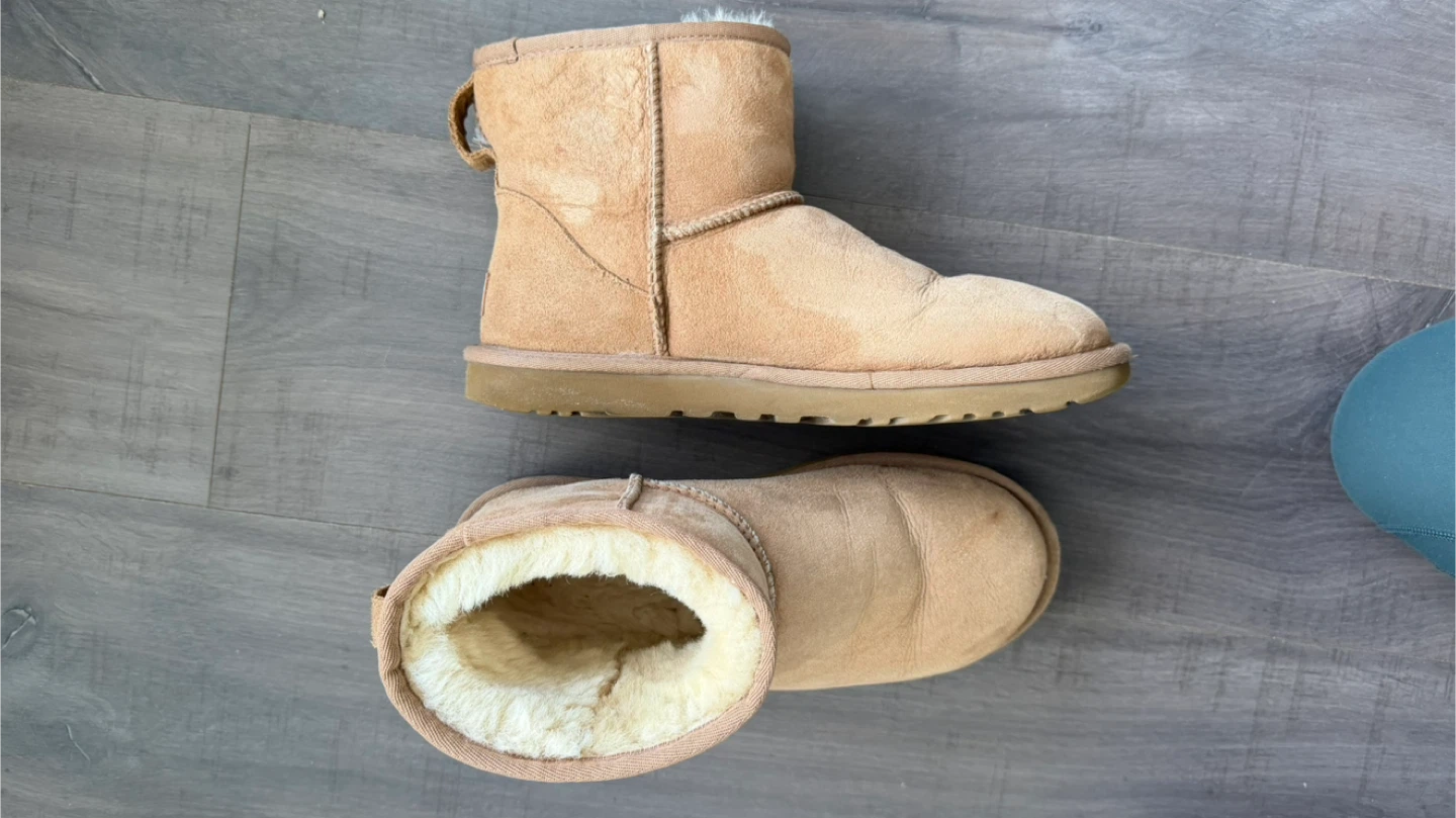 UGG Australia Classic Mini Boots