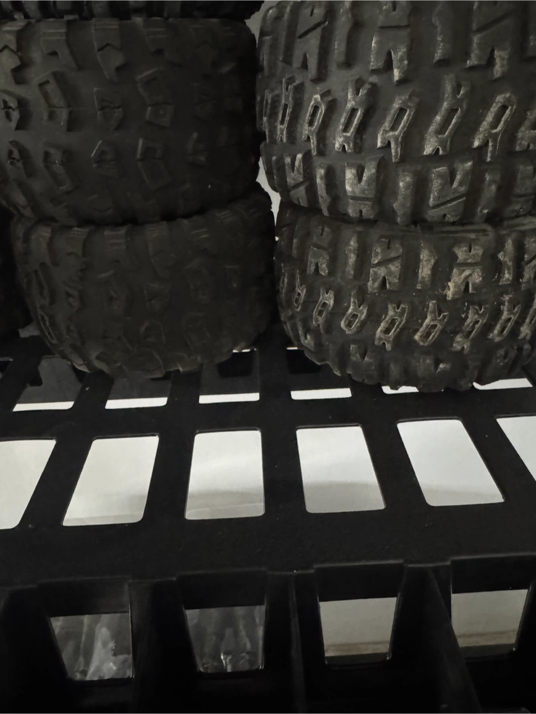 Losi 10 MT RC - photo 4