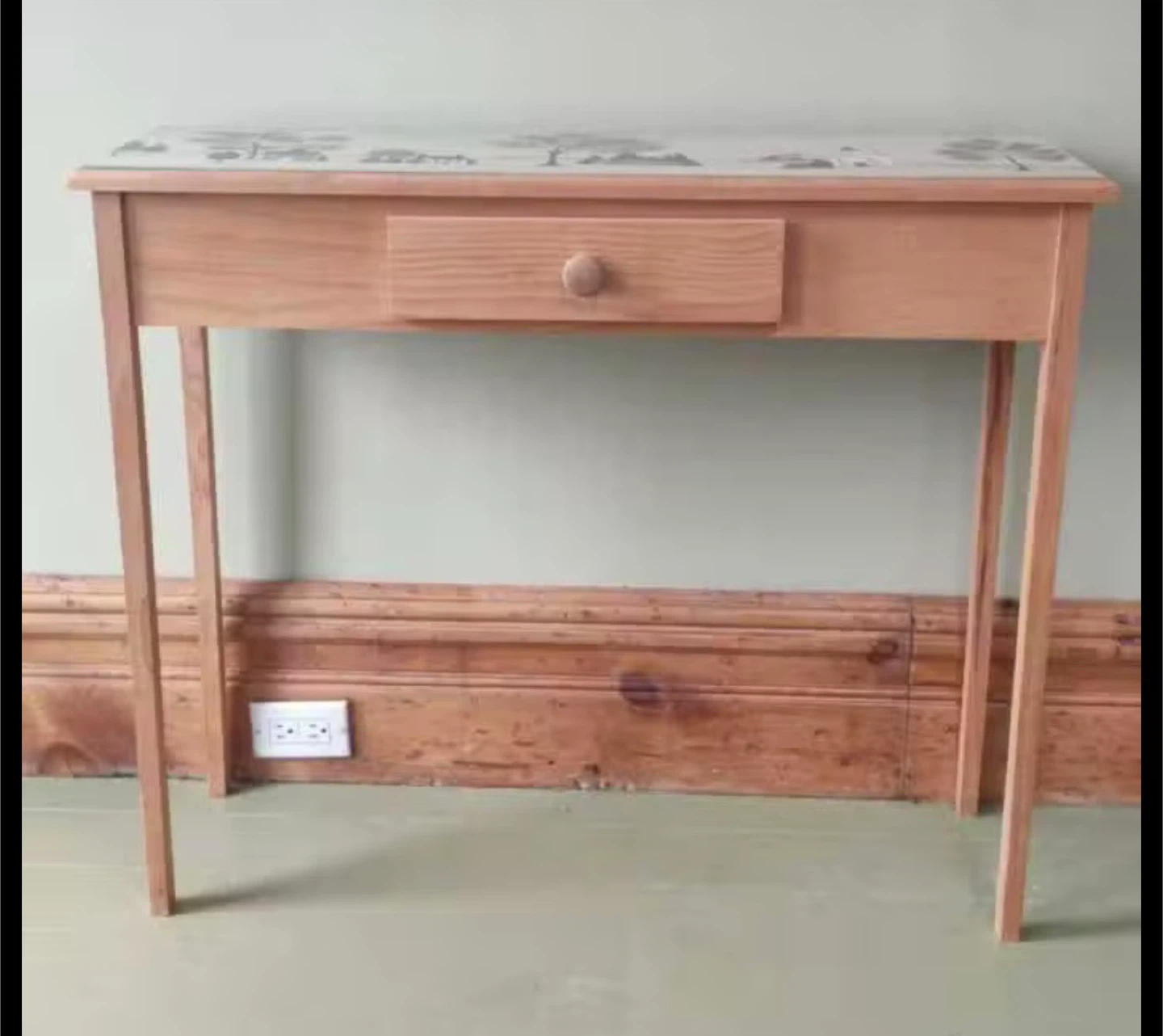 Wooden Console Table with Hand-Painted Top - photo 3