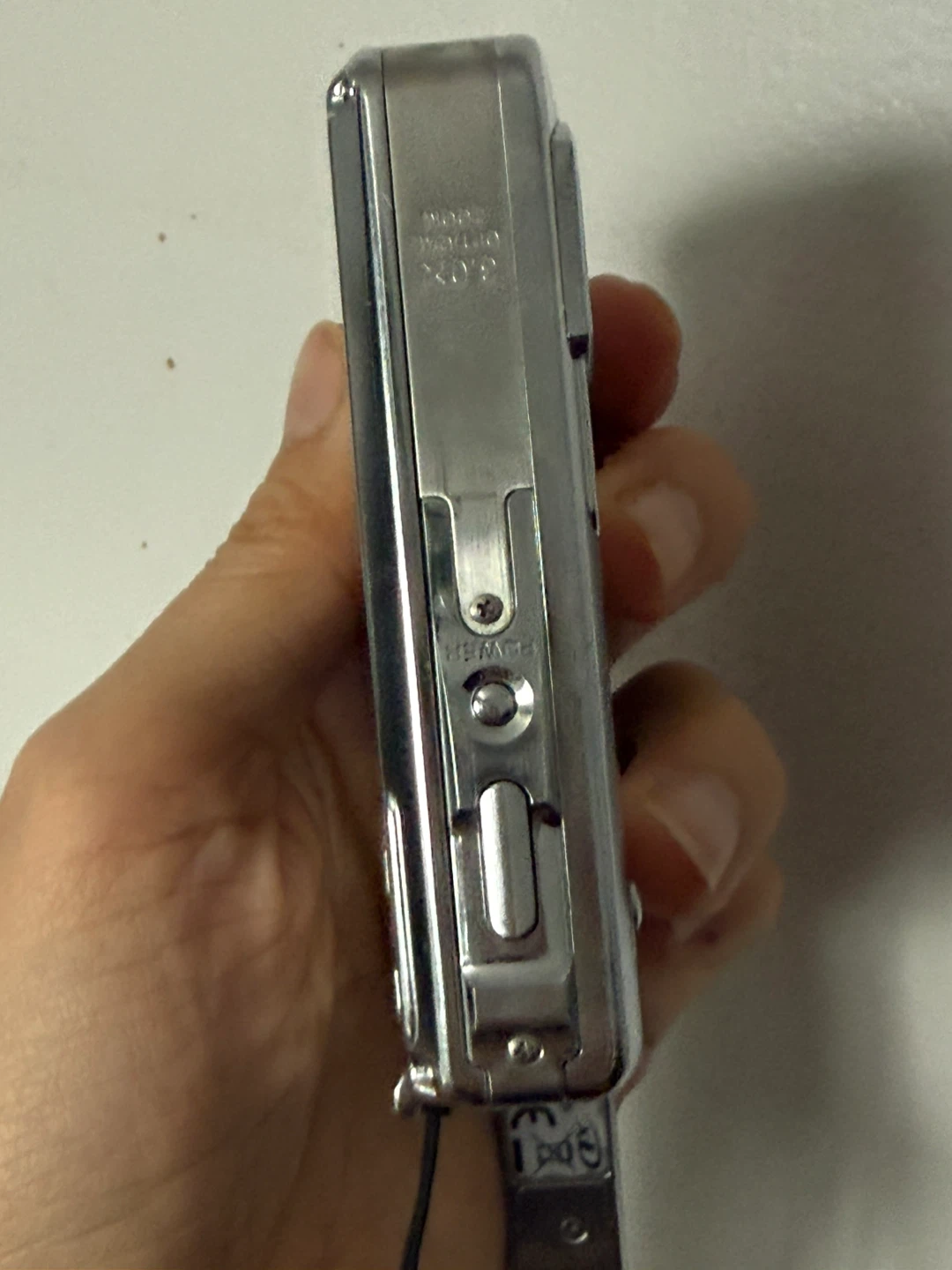 Olympus Stylus 720 SW Digital Camera - photo 4
