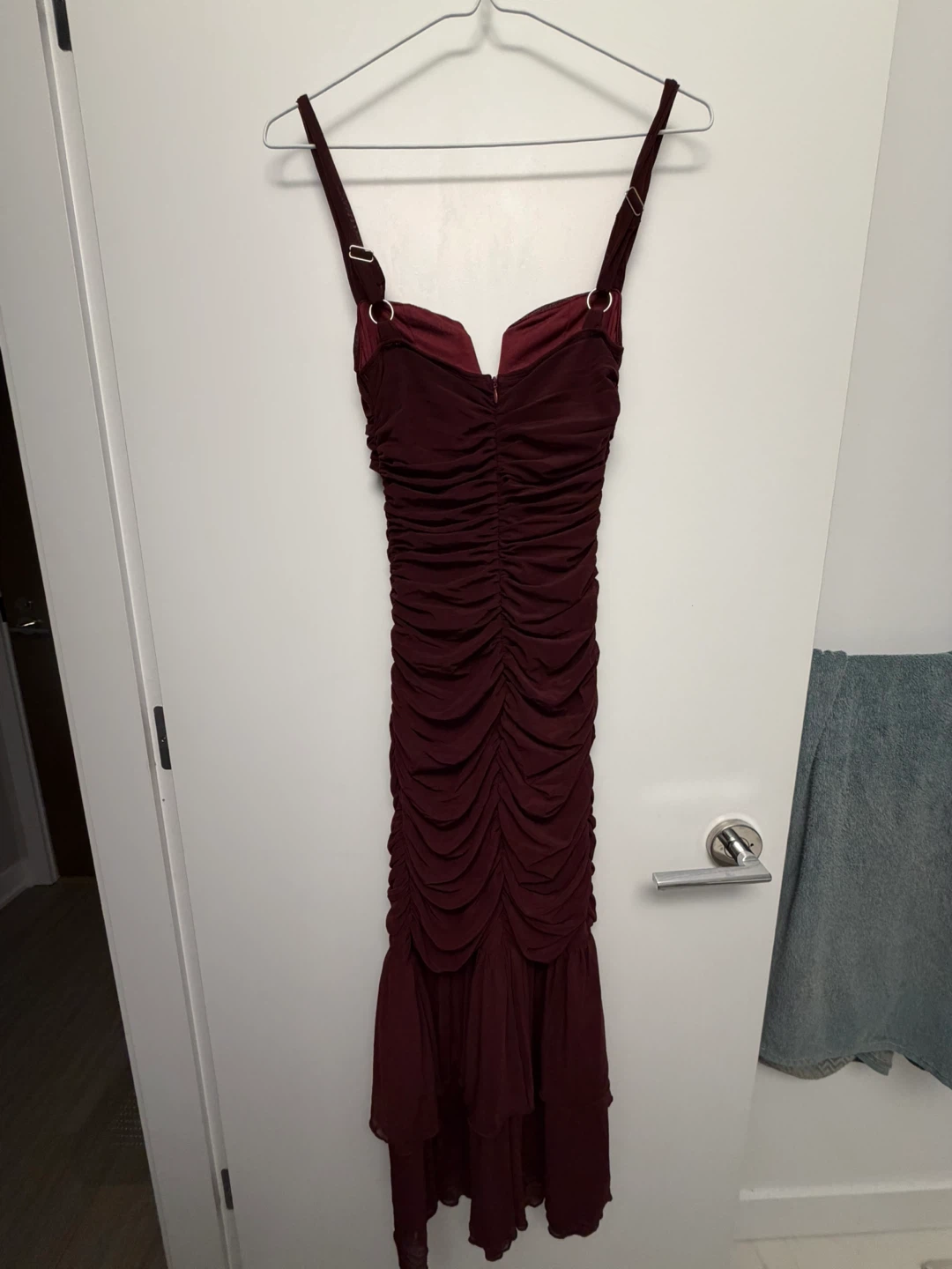 Ruched Cutout Dress - photo 3