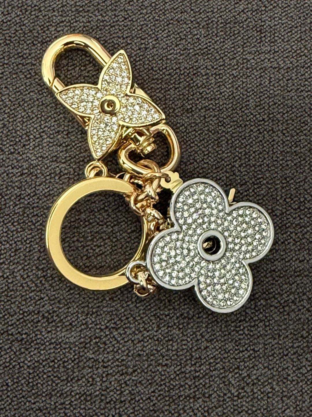 Louis Vuitton Monogram Flower Bag Charm - photo 2