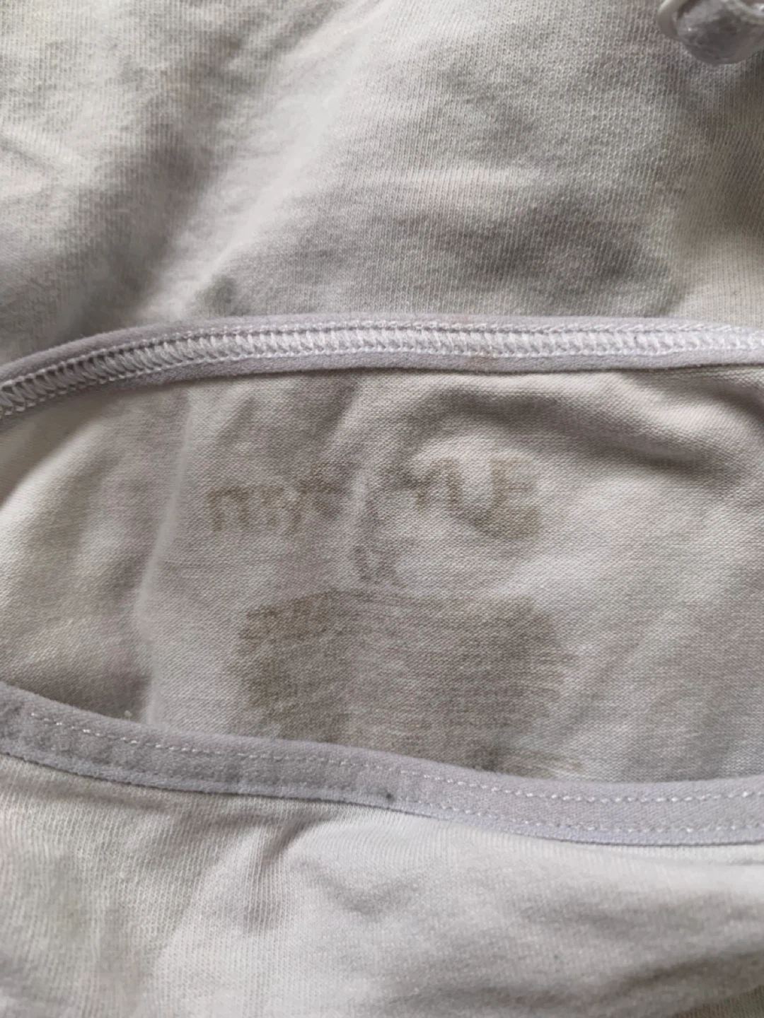 6 Ladies Plus Size Tank Tops and Camisoles #freecycle - photo 4