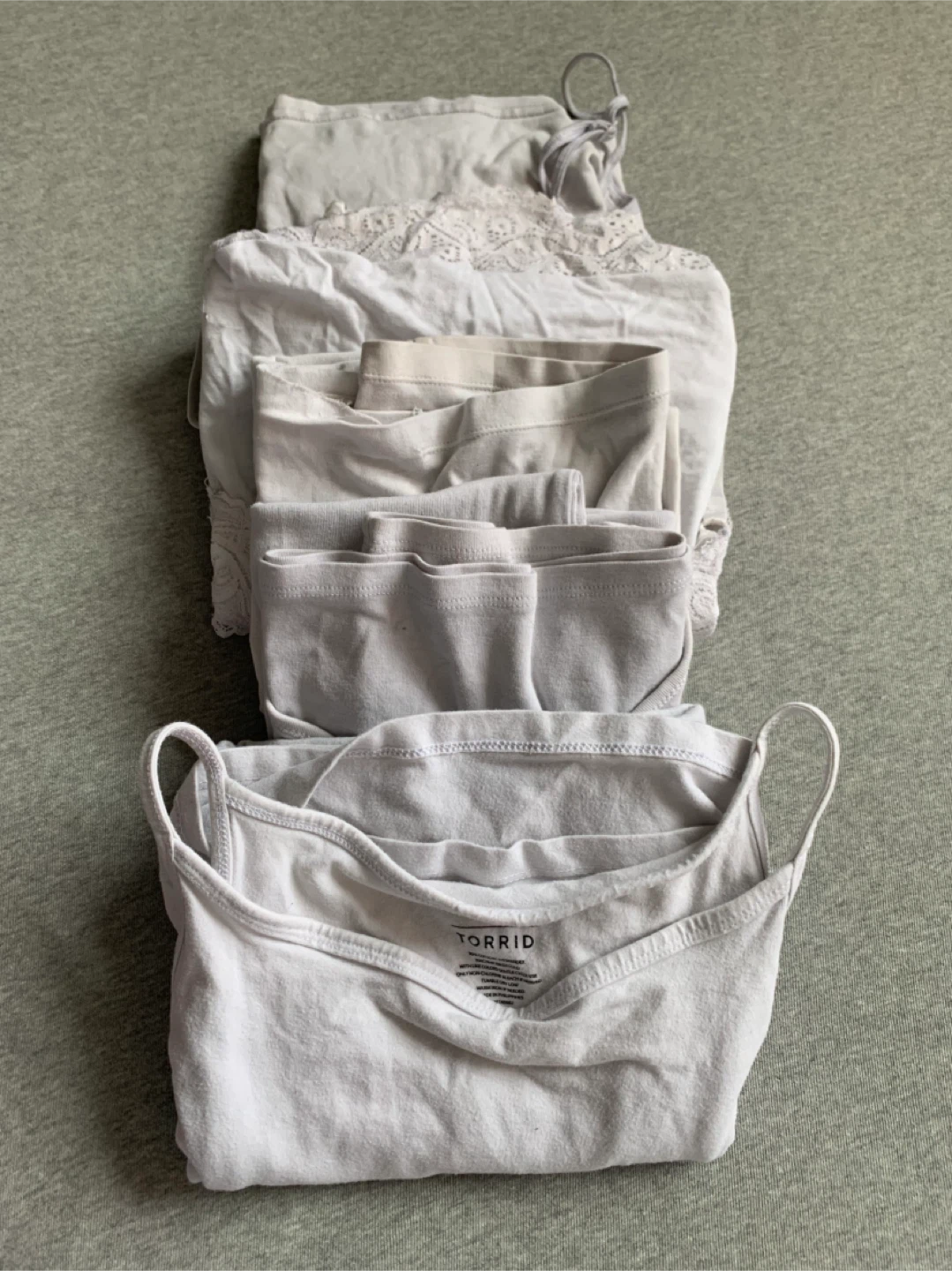 6 Ladies Plus Size Tank Tops and Camisoles #freecycle