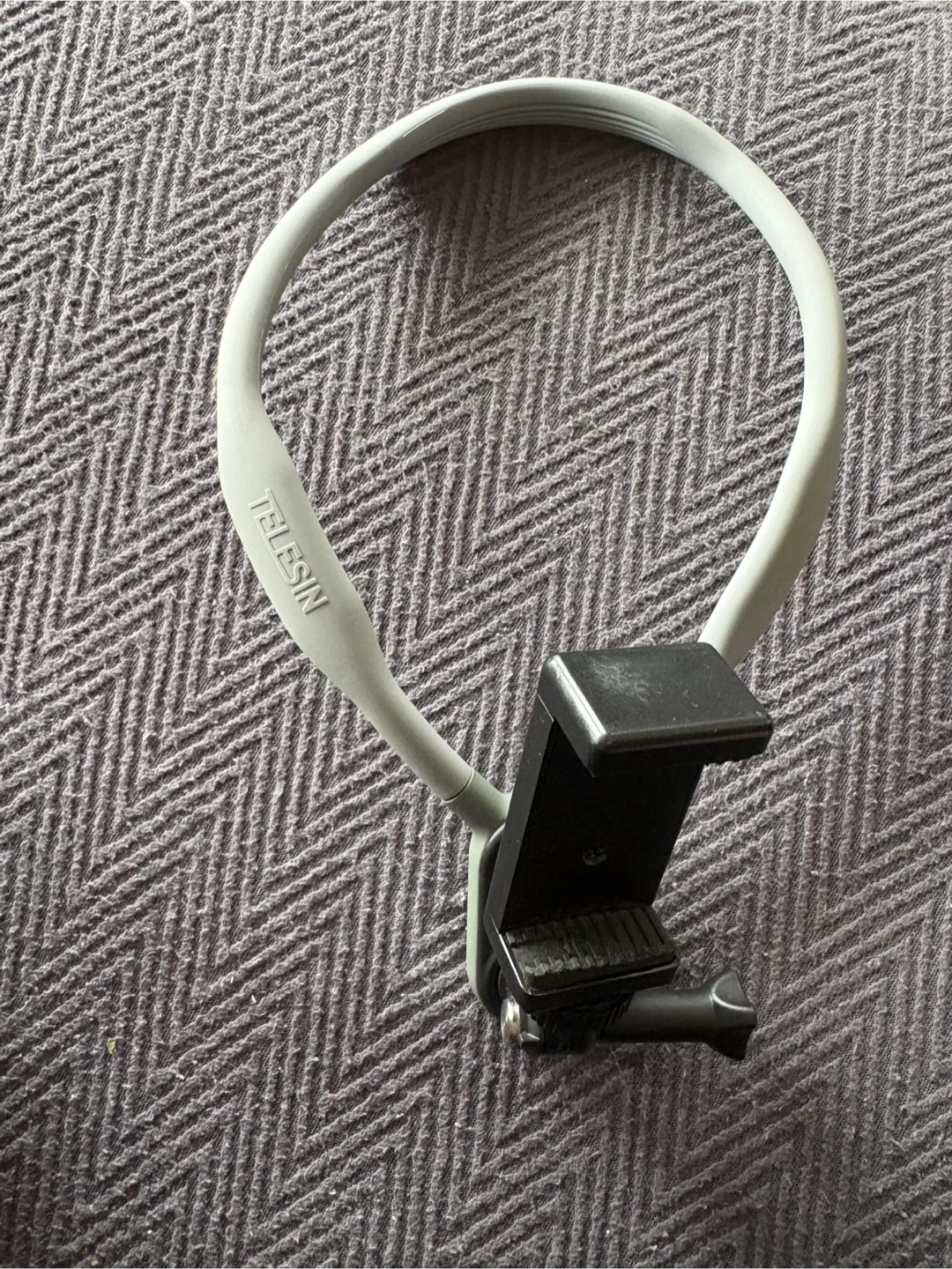 TELESIN Neck Mount Holder for Phone or Camera