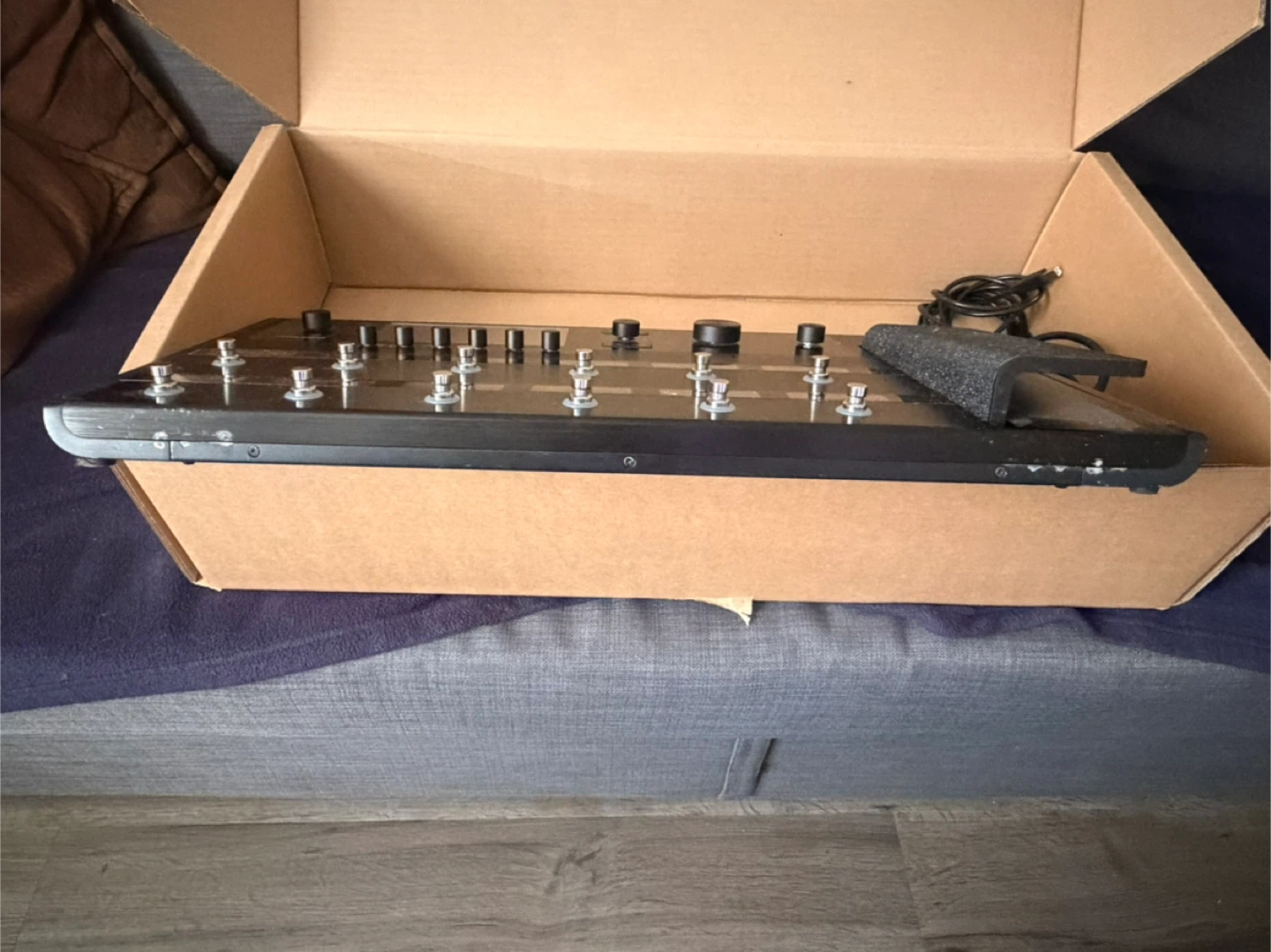 Line 6 Helix Guitar Multi-Effects Processor - photo 3