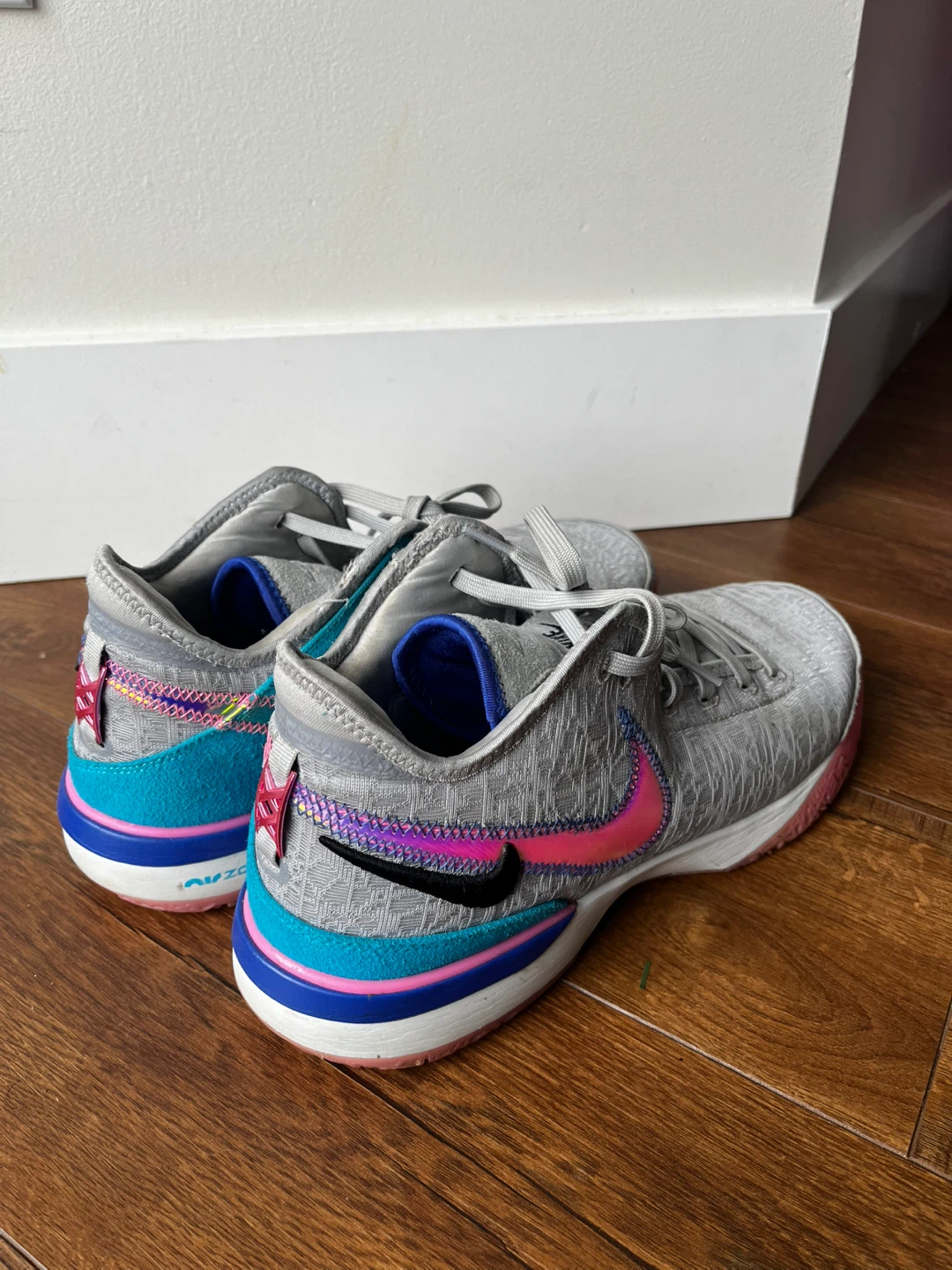 Nike Lebron Witness 6 Grey Pink Blue Basketball Shoes - photo 2