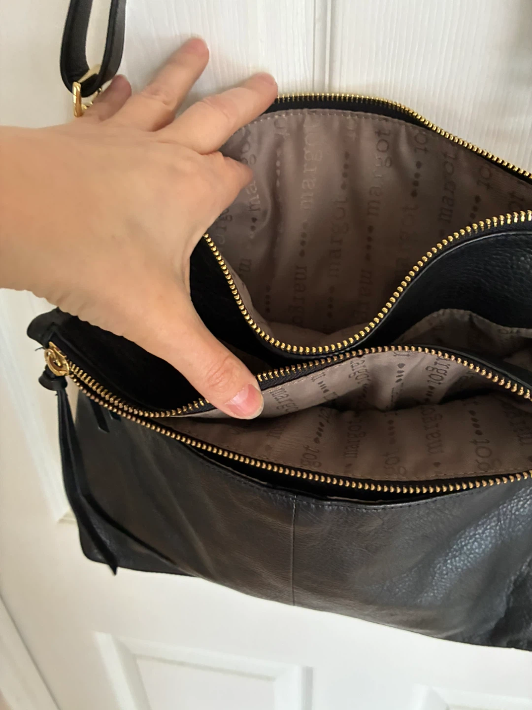 Black Margot Leather Crossbody Bag - photo 4