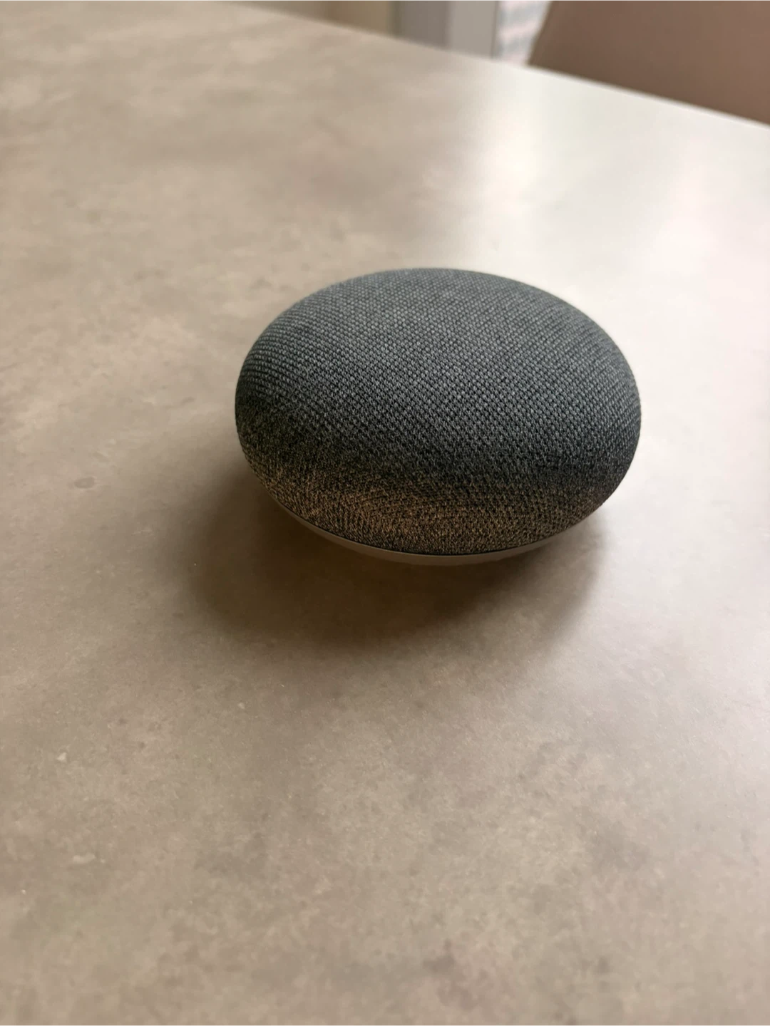 Google Nest Mini (2nd Gen) Smart Speaker – Charcoal - photo 3