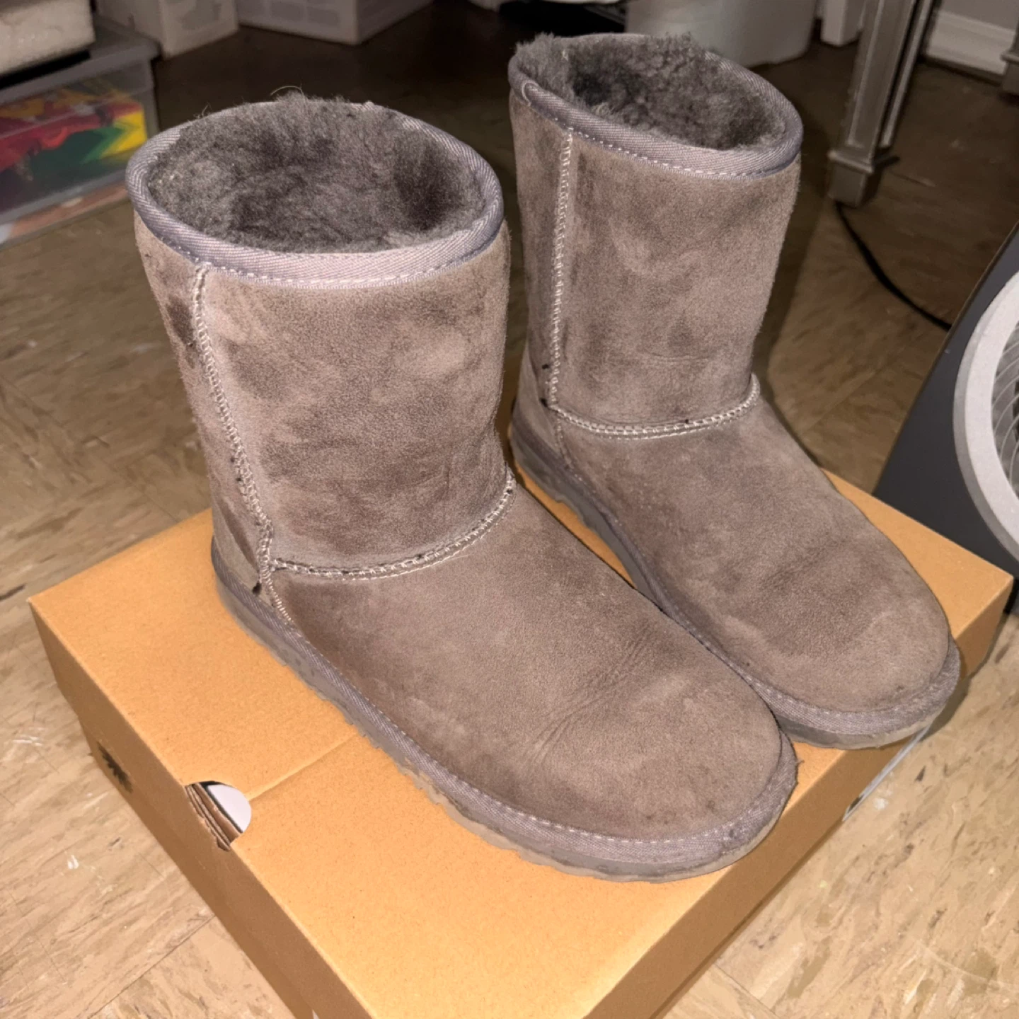 kids ugg classic II