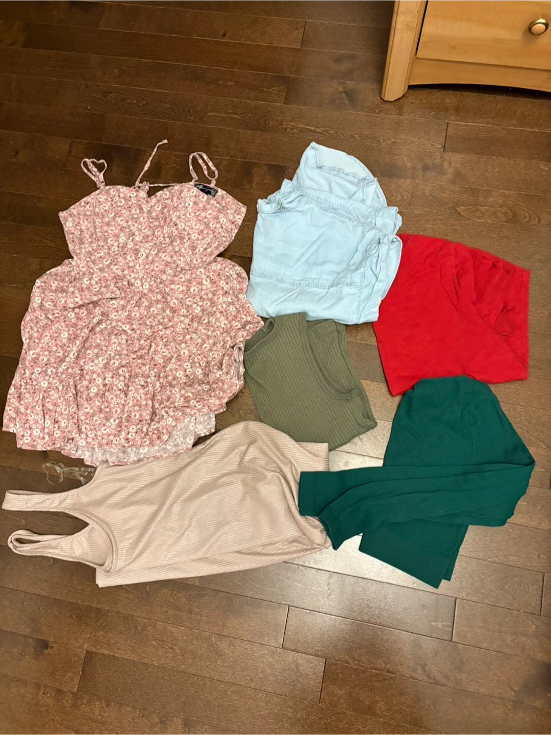 Women's Clothing Bundle - Dresses and Tops