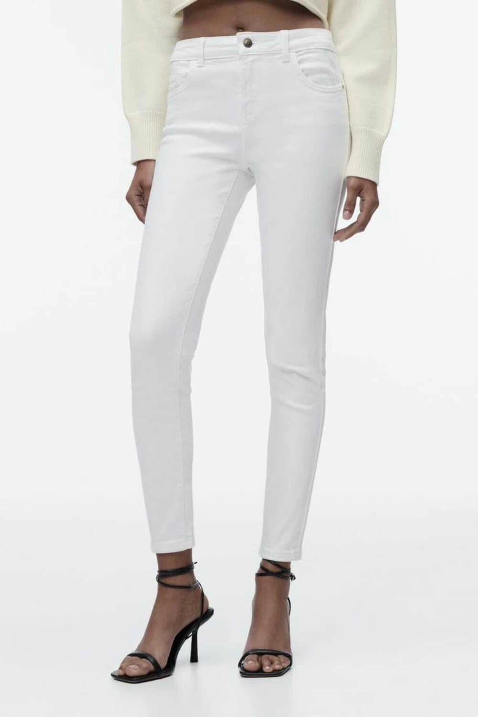 Zara Low Rise White Skinny Jeans