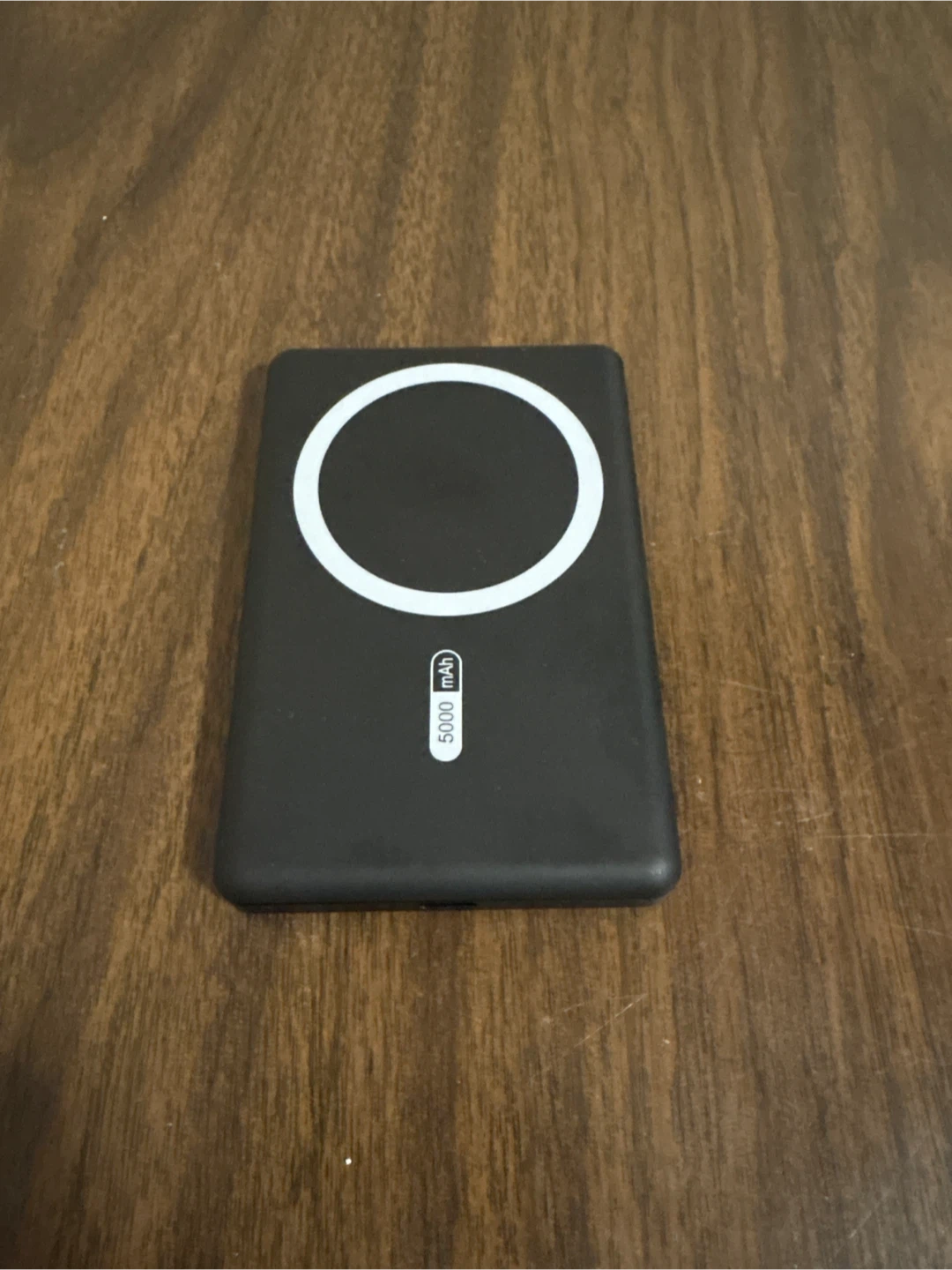 MagSafe power bank - photo 4