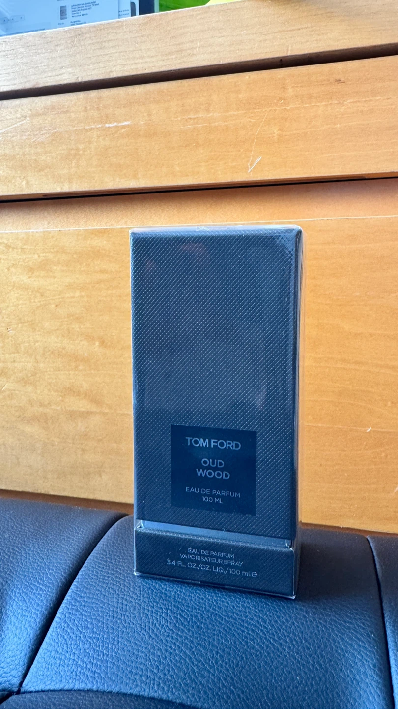 Tom Ford Oud Wood Eau de Parfum 100 ml - photo 2