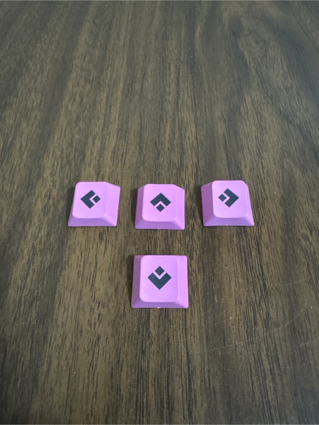 Custom arrow key caps