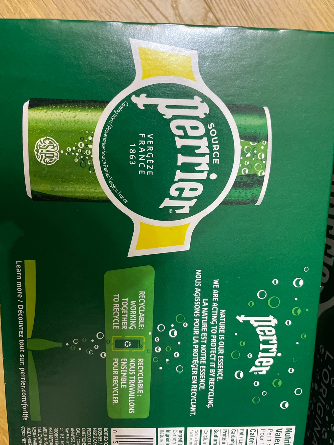 Perrier L'Original Sparkling Natural Mineral Water - 8 x 330 ml - photo 4