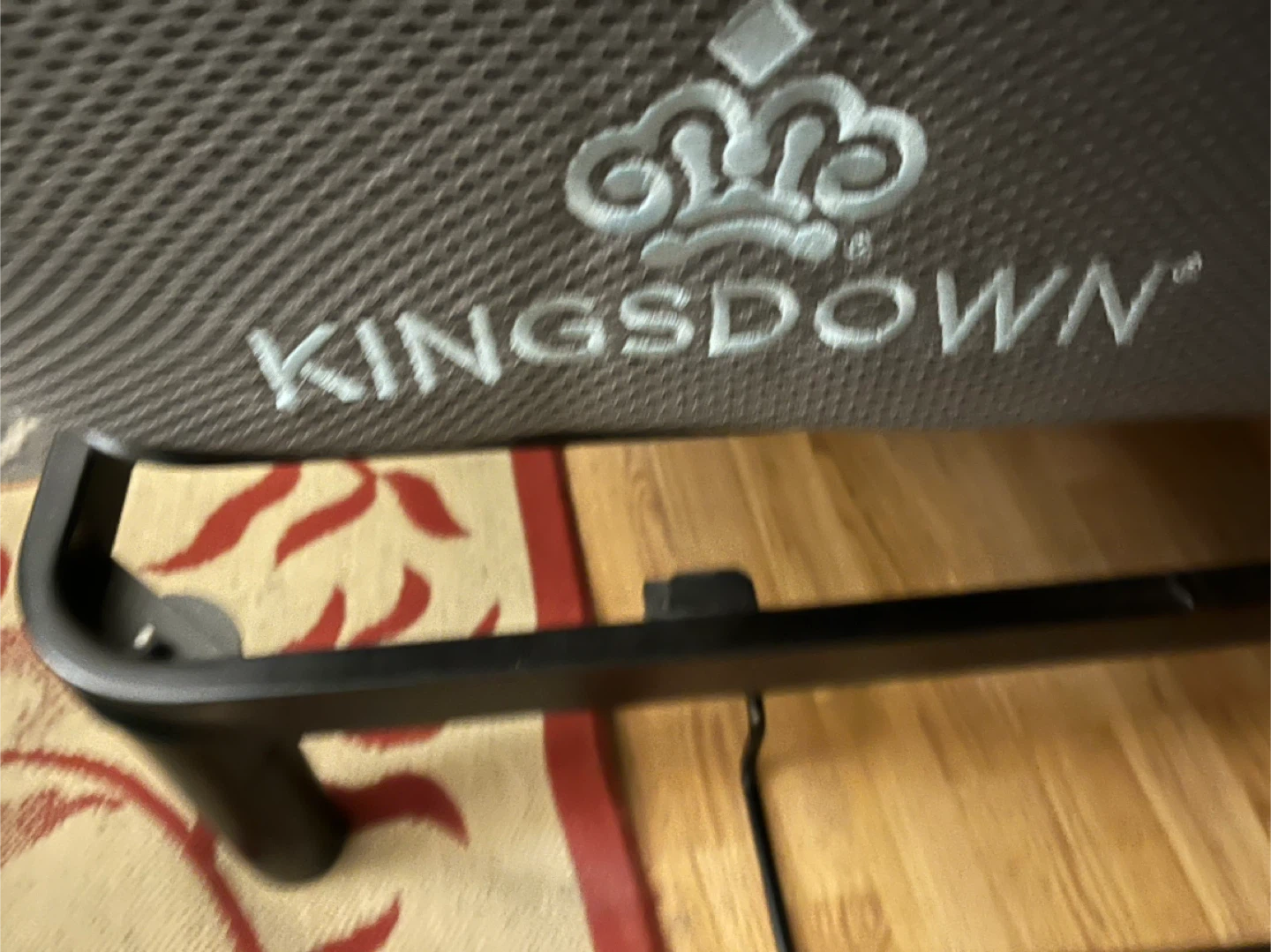 Kingsdown Euro Top King Mattress + Frame Base - photo 3
