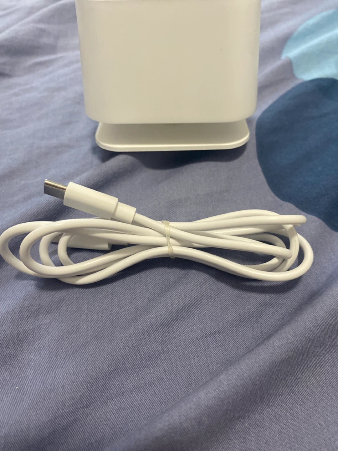 BY-TECH Wireless Charger and USB-C Cable - photo 3