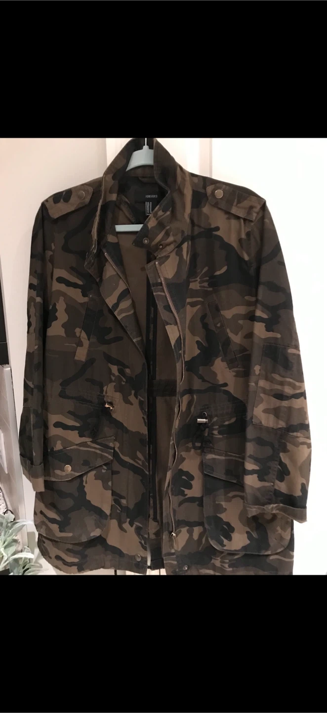 Forever 21 Camo Anorak Jacket
