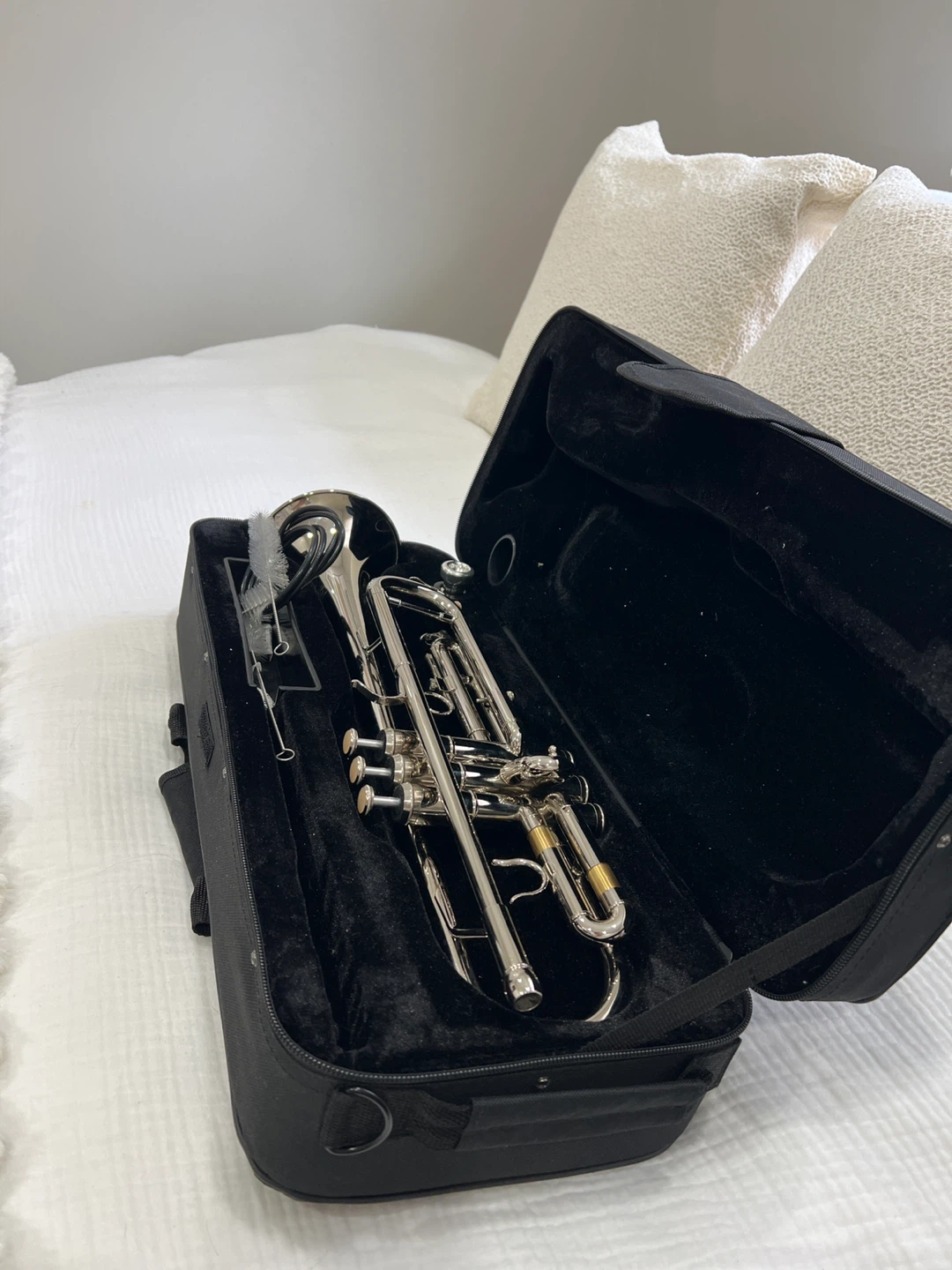 Eastar Trumpet with Case and Trumpet mute silencer - photo 5