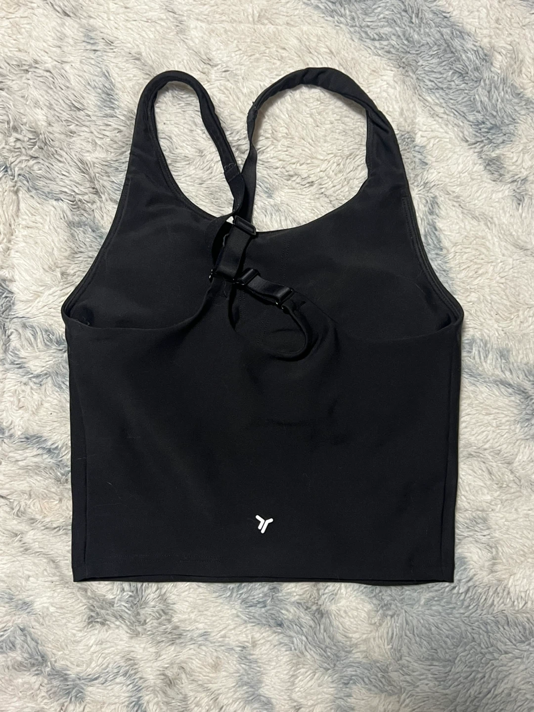 Nike and Old Navy crop top sports bras - photo 4
