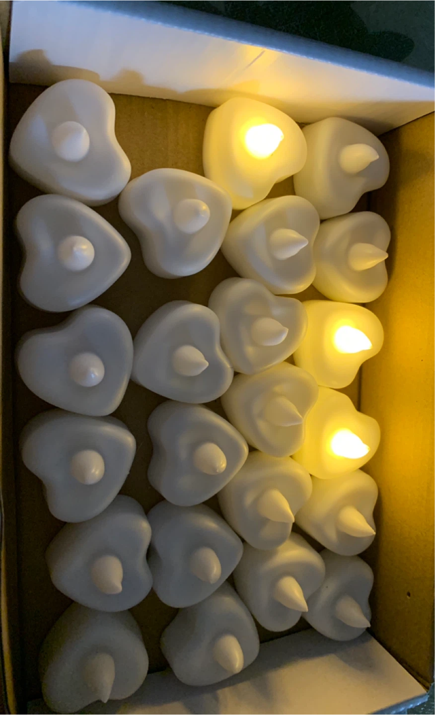 LED Heart Shaped Tealight Candles (Red & White)