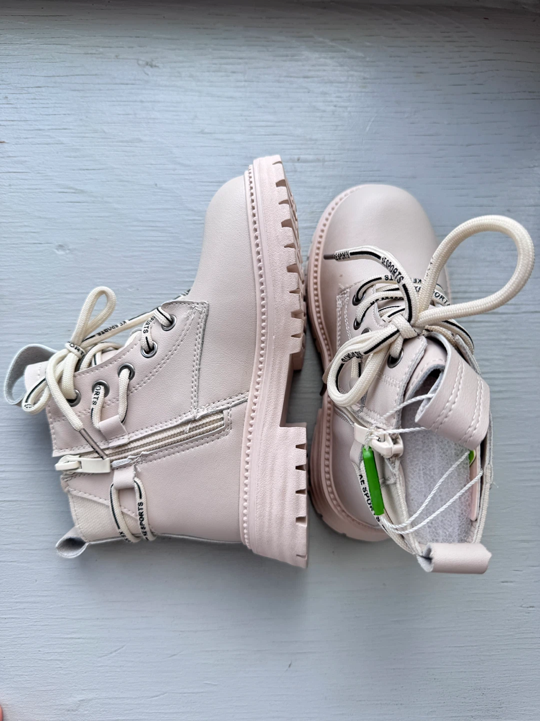 Cream Fleece-lined Martin Boots (kids 11) - photo 2